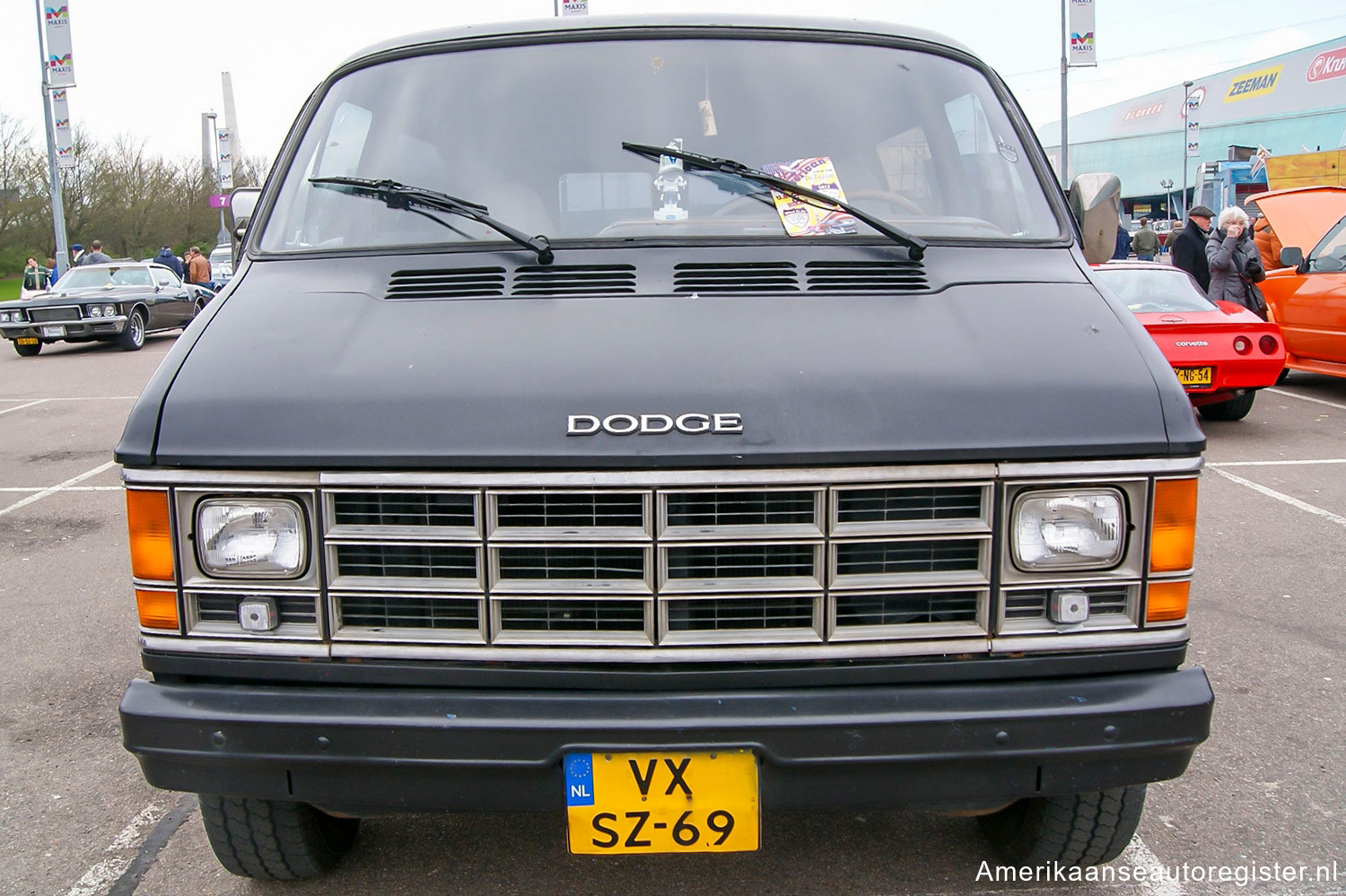 Dodge Ram Van uit 1986